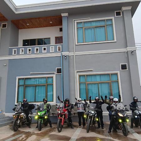 Tulip Hotel Luang Namtha Buitenkant foto